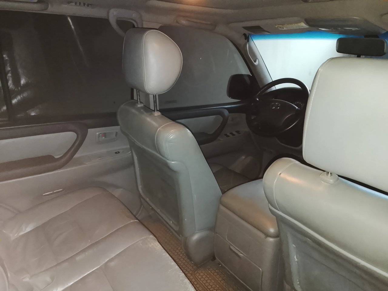 Toyota Land Cruiser — foto 4