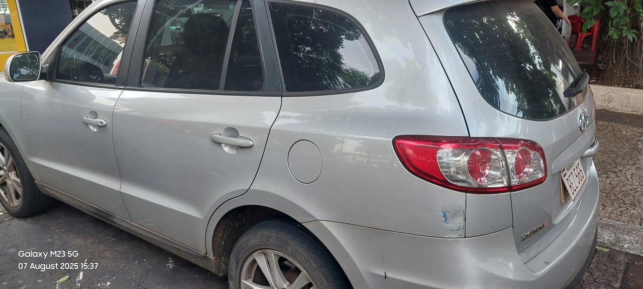 Hyundai Santa Fe — foto 2