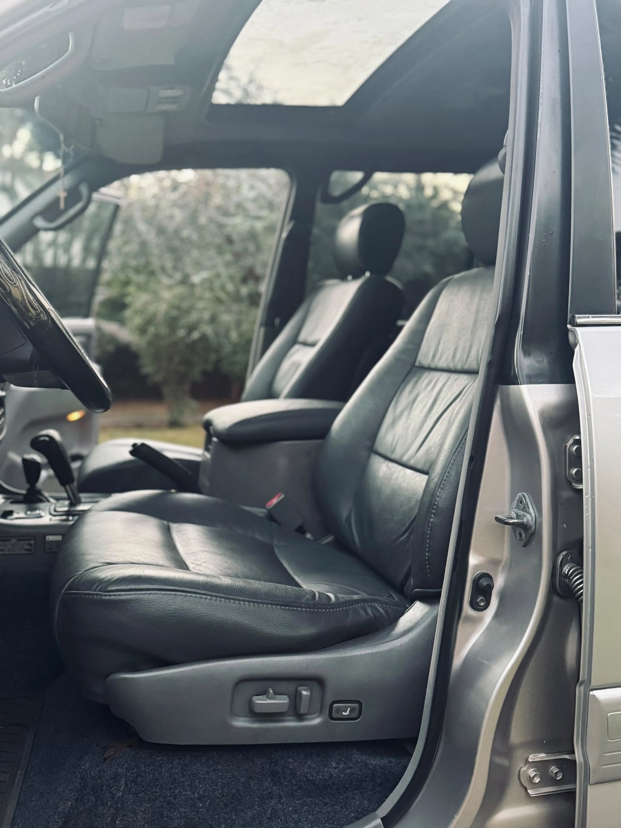 Toyota Land Cruiser — foto 5