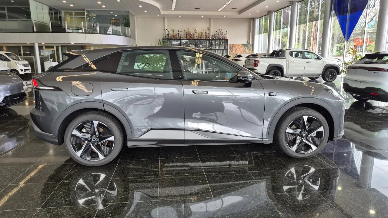 Changan Deepal S07 — foto 9