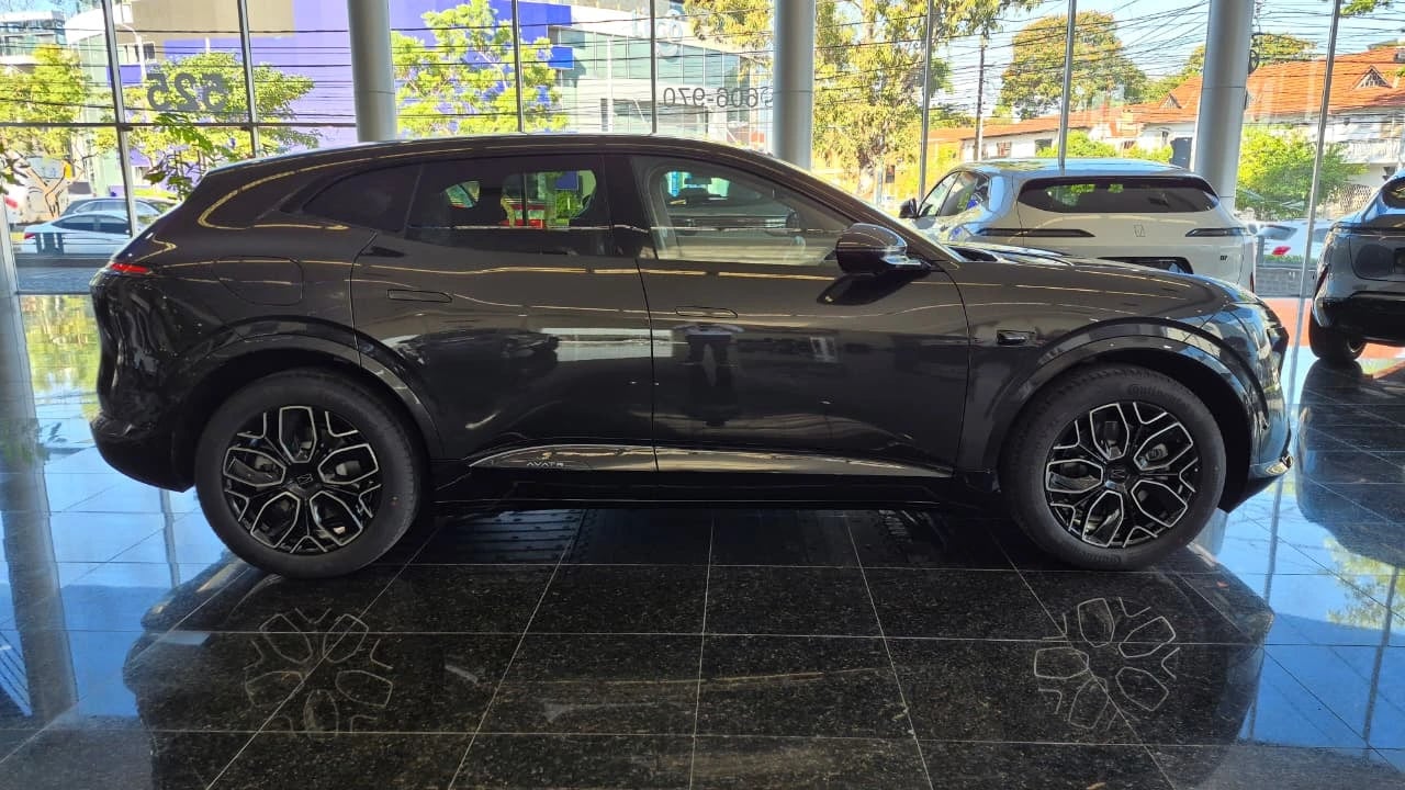 Changan AVATR 07 — foto 9