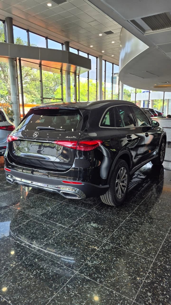 Mercedes-Benz GLC 200 — foto 2