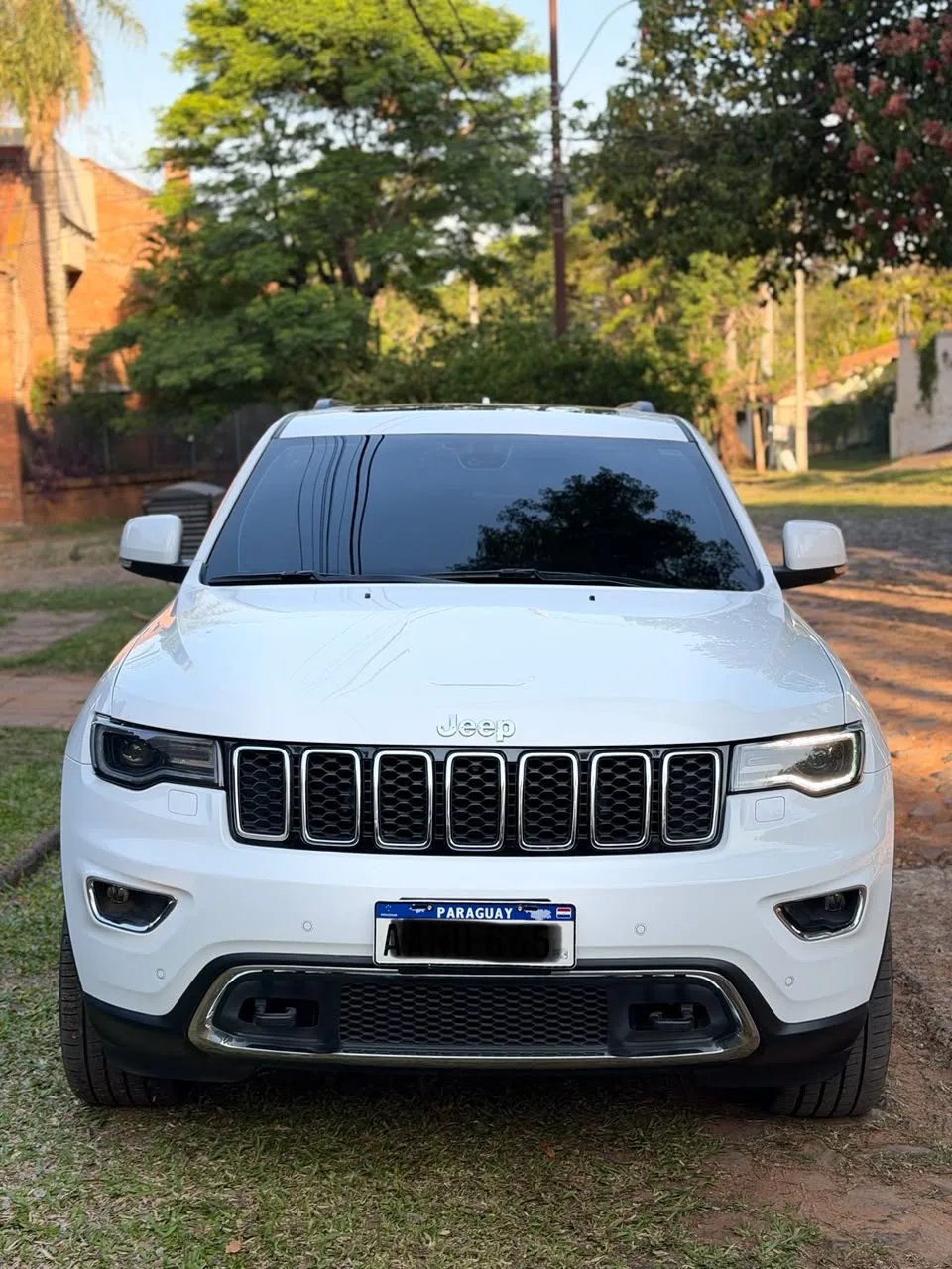 Jeep Grand Cherokee — foto 2