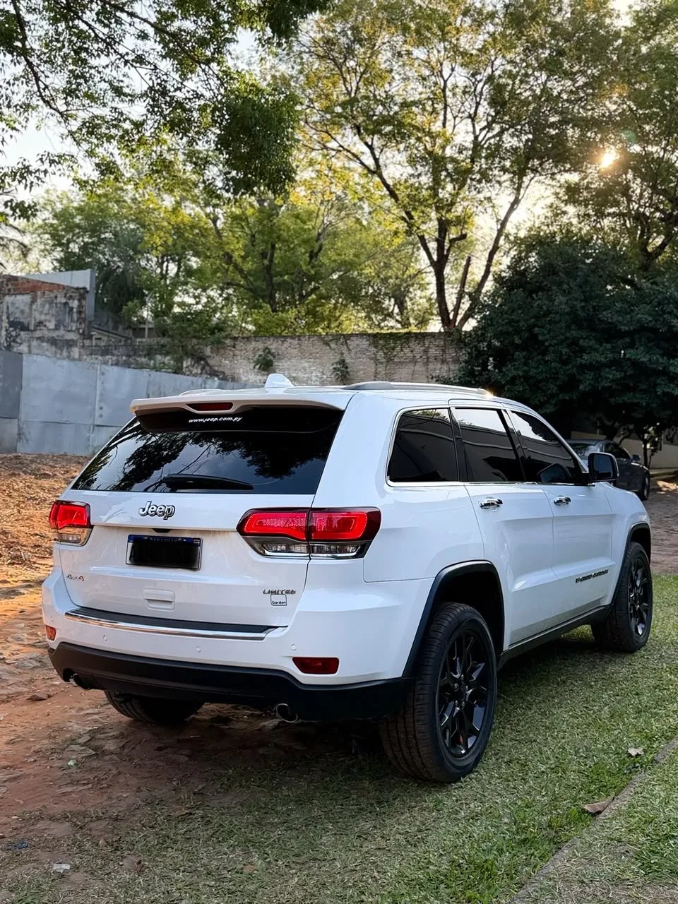 Jeep Grand Cherokee — foto 8