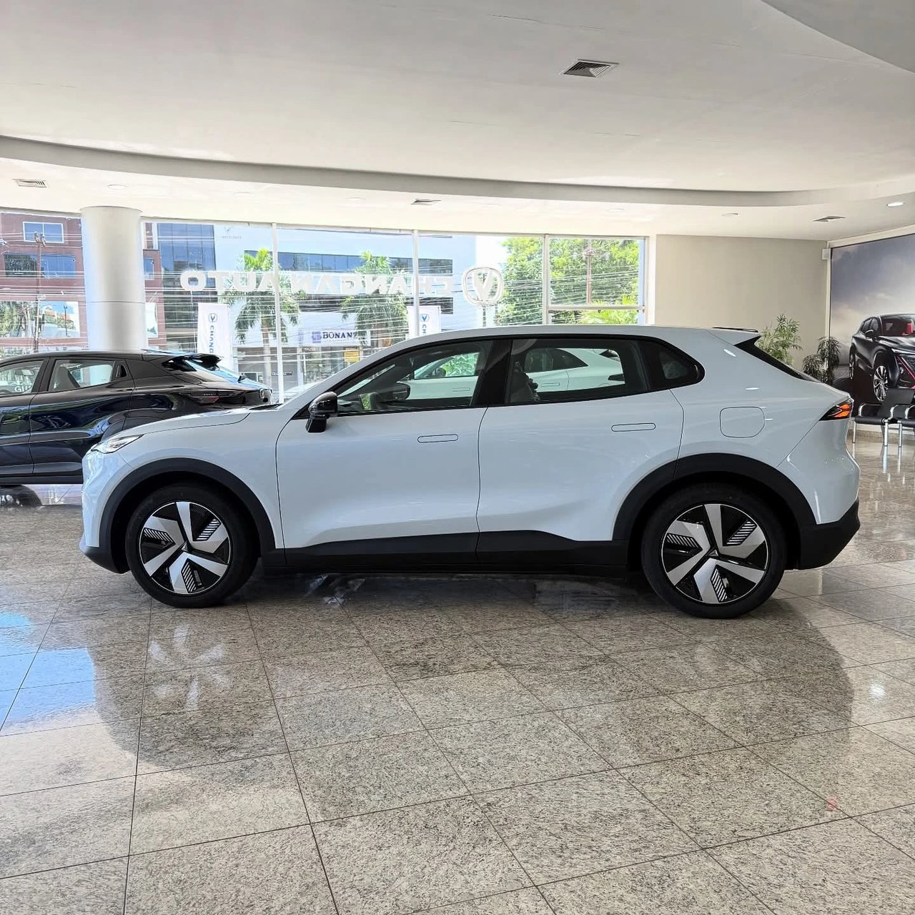 Changan Deepal S05 — foto 2