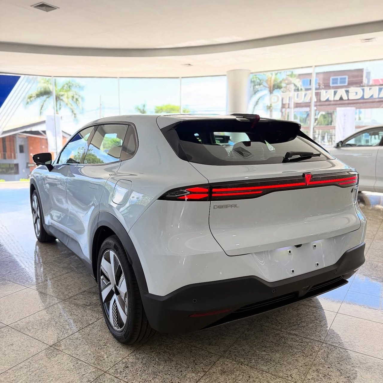 Changan Deepal S05 — foto 3