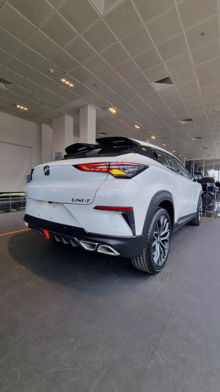 Changan UNI-T — foto 4
