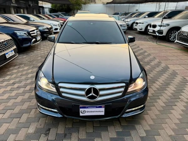 Mercedes-Benz C 220