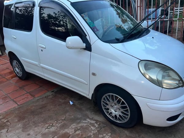 Toyota Funcargo