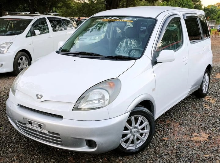 Toyota Funcargo