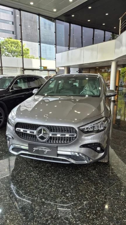 Mercedes-Benz GLA 200